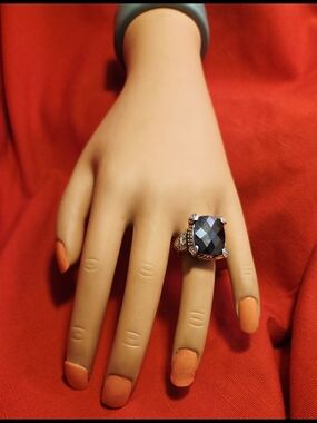 Silver Ring VINTAGE Lrg Black Faceted Stone Elegant Women's  MX (925) Size 5